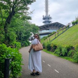 Travel writer Emily Murphy at Nihondaira Yume Terrace in Shimizu, Shizuoka, Japan