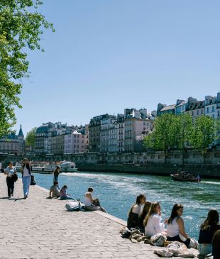 Paris makes a splash as the River Seine reopens for swimmers