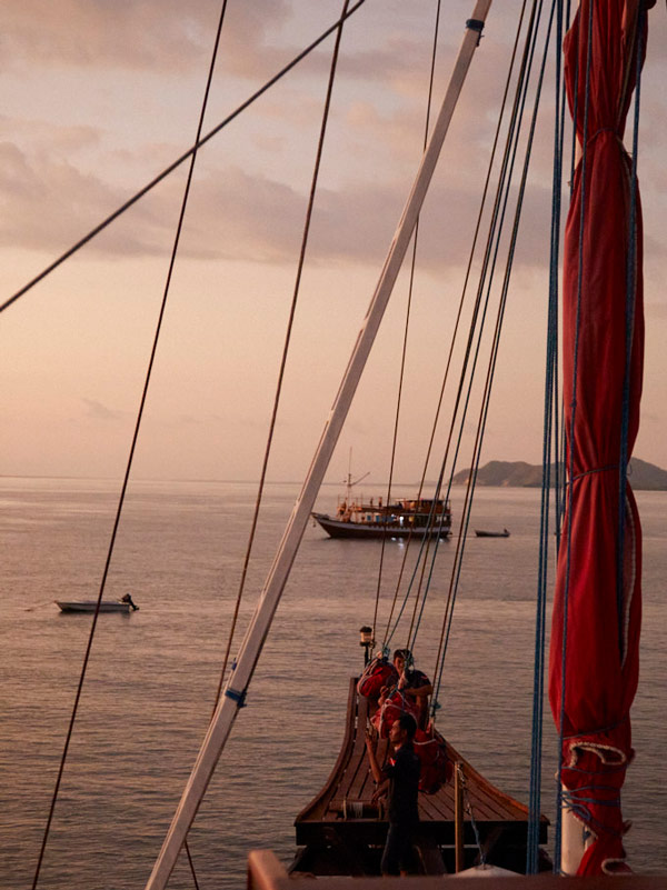 traditional sailing ships (phinisi) in Indonesia