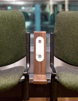 airport USB sockets betweek two chairs