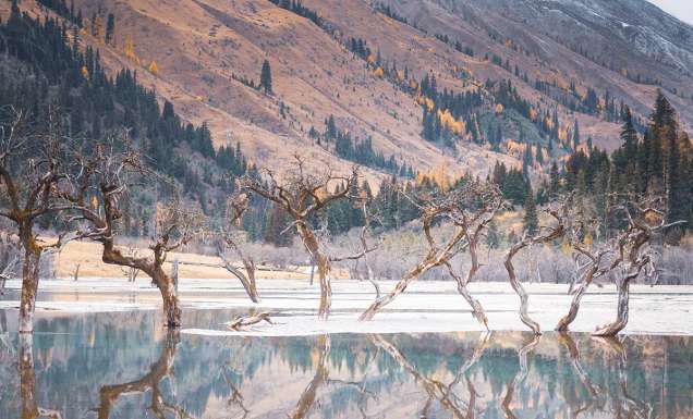 Jiuzhai Valley National Park in winter