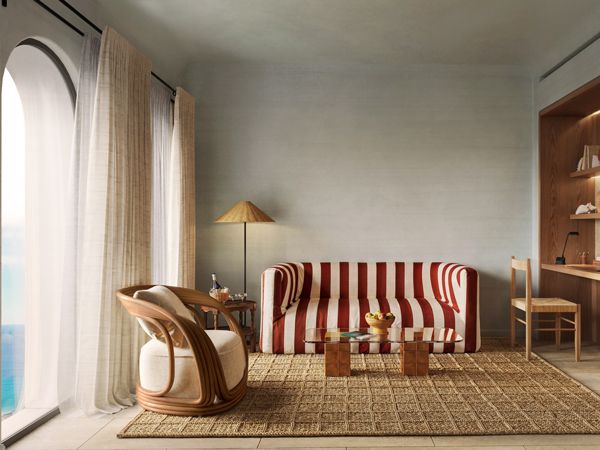 Delos Harbour Suite at Zannier Bendor