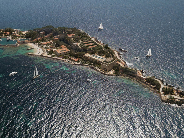 zannier bendor private island