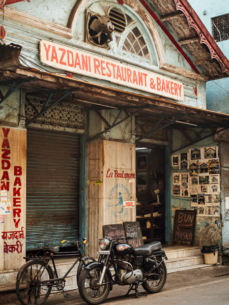 Yazdani