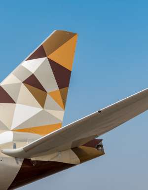 etihad plane tail