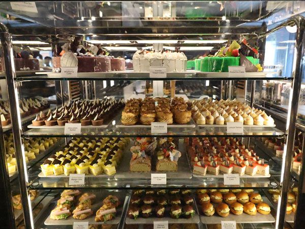 sweet treats on display at Café il Bacio