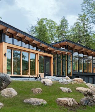 The Heated Rivalry cottage is now available to book on Airbnb
