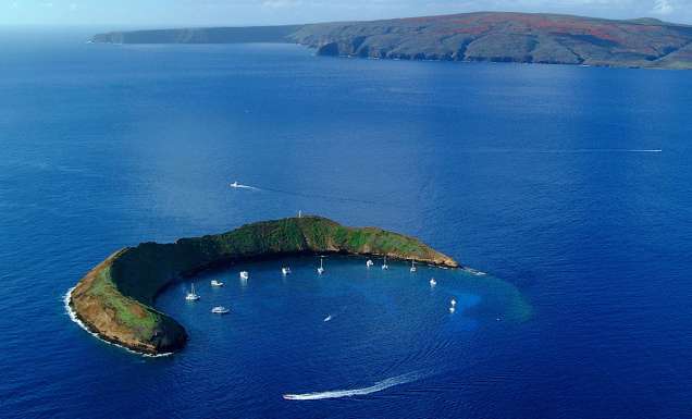 Molokini Crater, maui guide