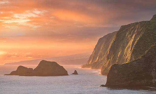 Pololu Sunrise on the island of hawai'i