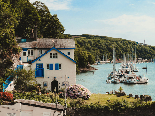 cornwall house and boats