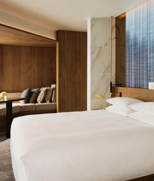 What it’s like to stay at Hyatt Regency Tokyo, a revived Shinjuku icon