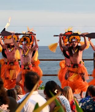The best Hawaiian lū‘au experiences