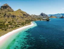 pink beach padar island labuan bajo