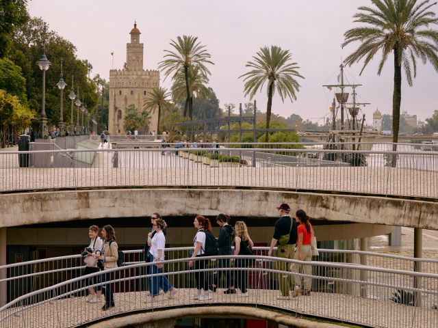Intrepid's walking tour in Alcazar, Spain
