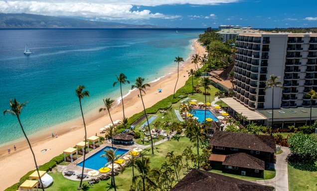 Wide view of the Royal Lahaina resort