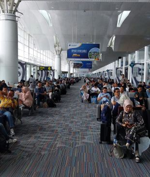 BREAKING: Australia lowers travel warning for Middle Eastern countries