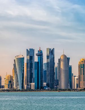 smart traveller advice qatar uae
