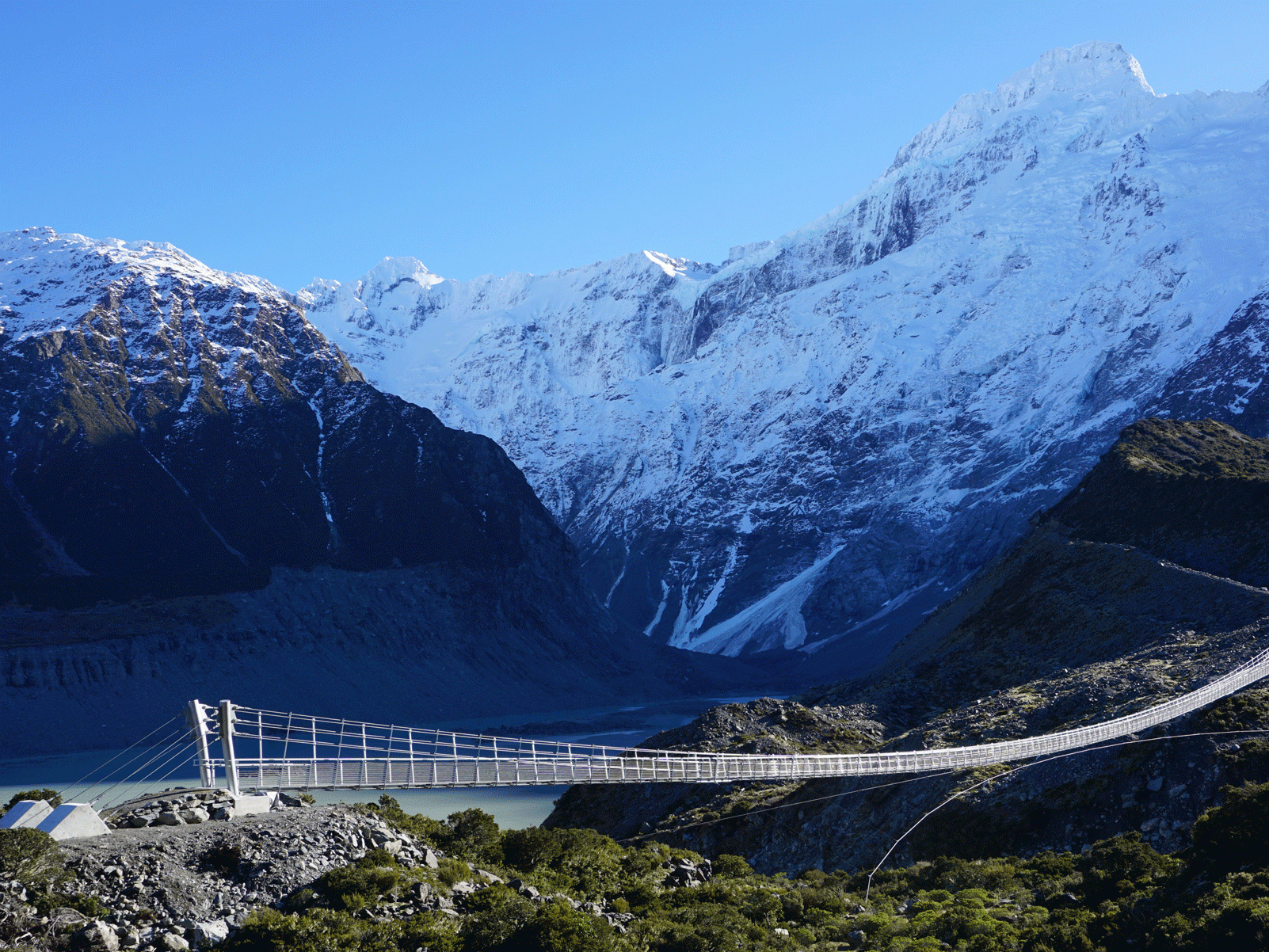 Aoraki/Mount Cook suspension bridge