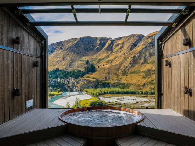Onsen Hot Pools & Day Spa, Queenstown