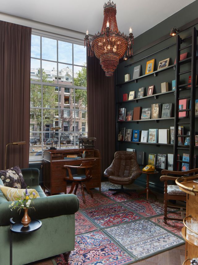 book collecters suite at Pulitzer