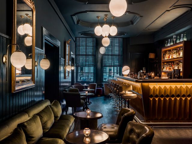 Pulitzer bar