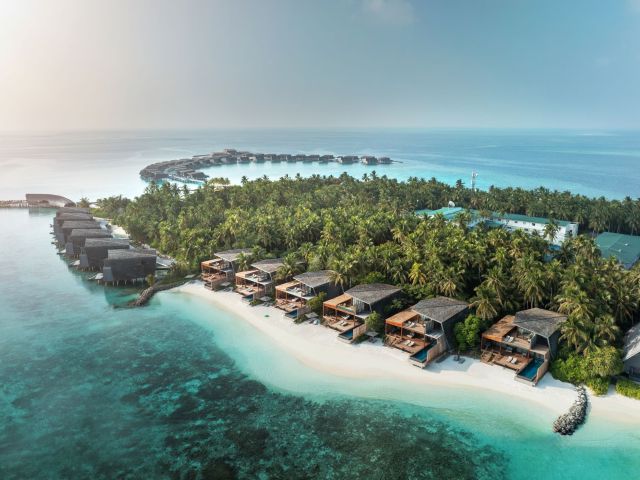 St. Regis Maldives Vommuli (Dhaalu Atoll) from above