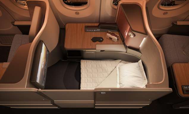 new qantas business class suite