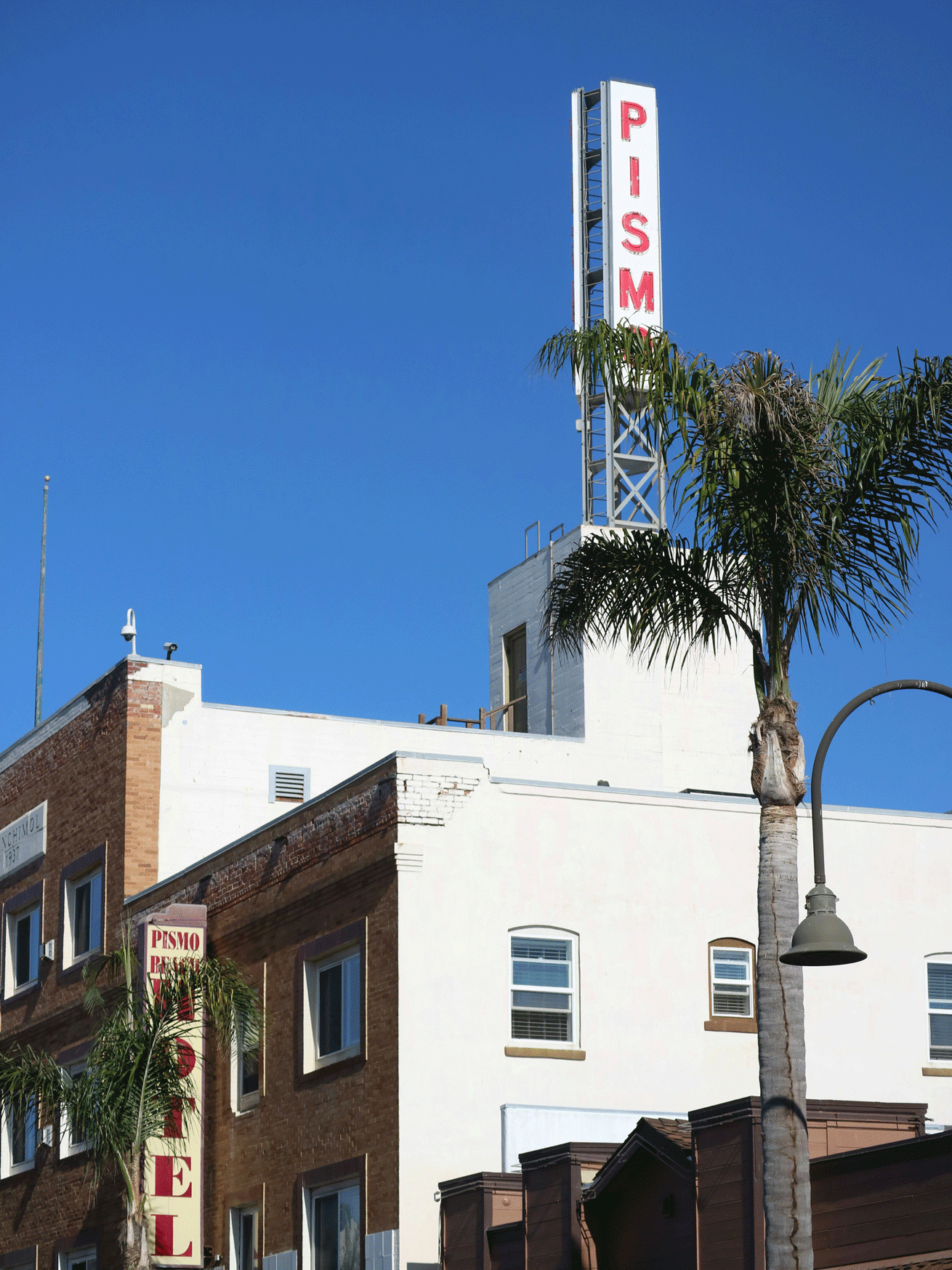 pismo shops