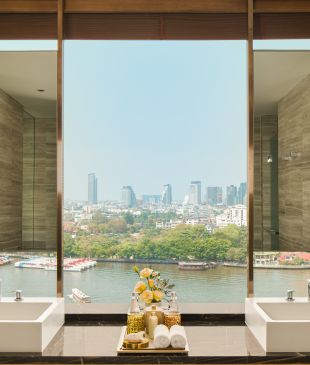 <p><i>9 of the best</i> <strong>Bangkok</strong> hotels</p>
