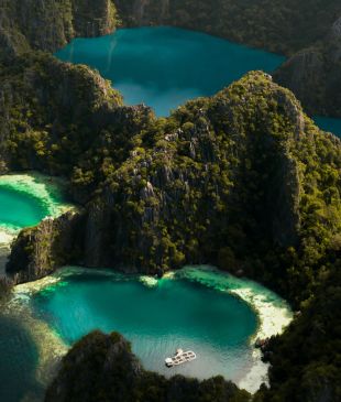 <p>10 <em>blissful beach & island breaks </em>you deserve to <em>indulge</em> in</p>