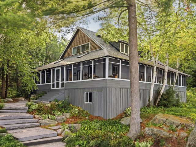 Gordon Bay Cottage exterior