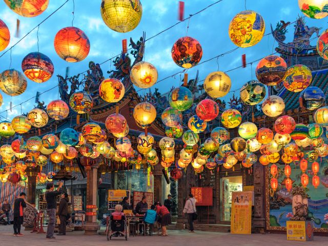 Pu Ji Temple Lunar New Year Painted Lantern Festival Tainan