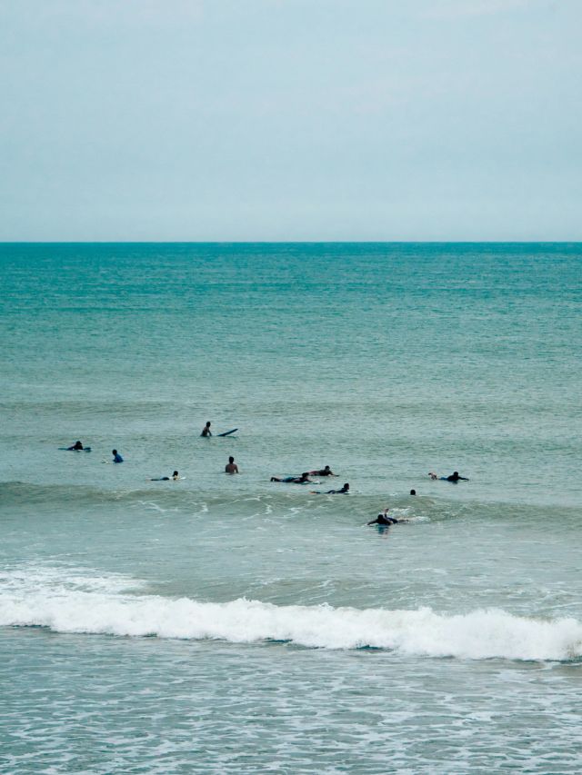 Surfing in Jialeshue at Kenting National Park