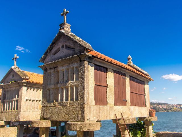Combarro's hórreos,