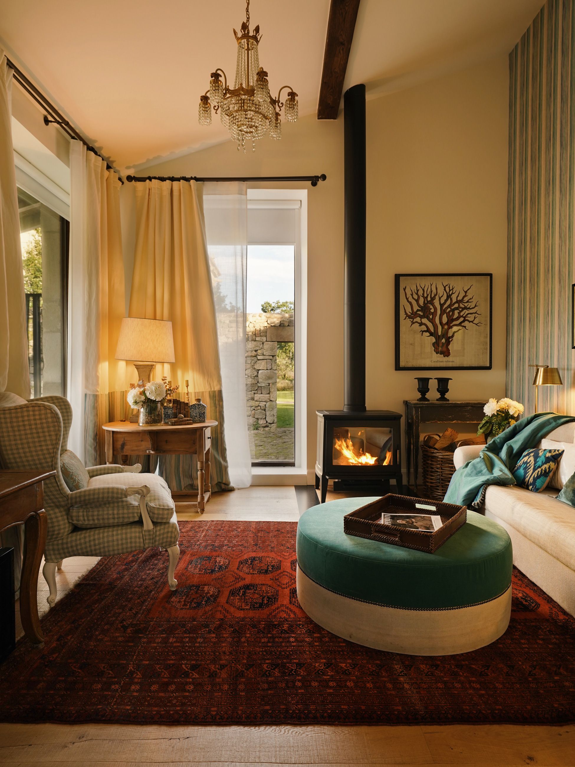 Cosy guest living room Helguera Palacio Boutique & Antique