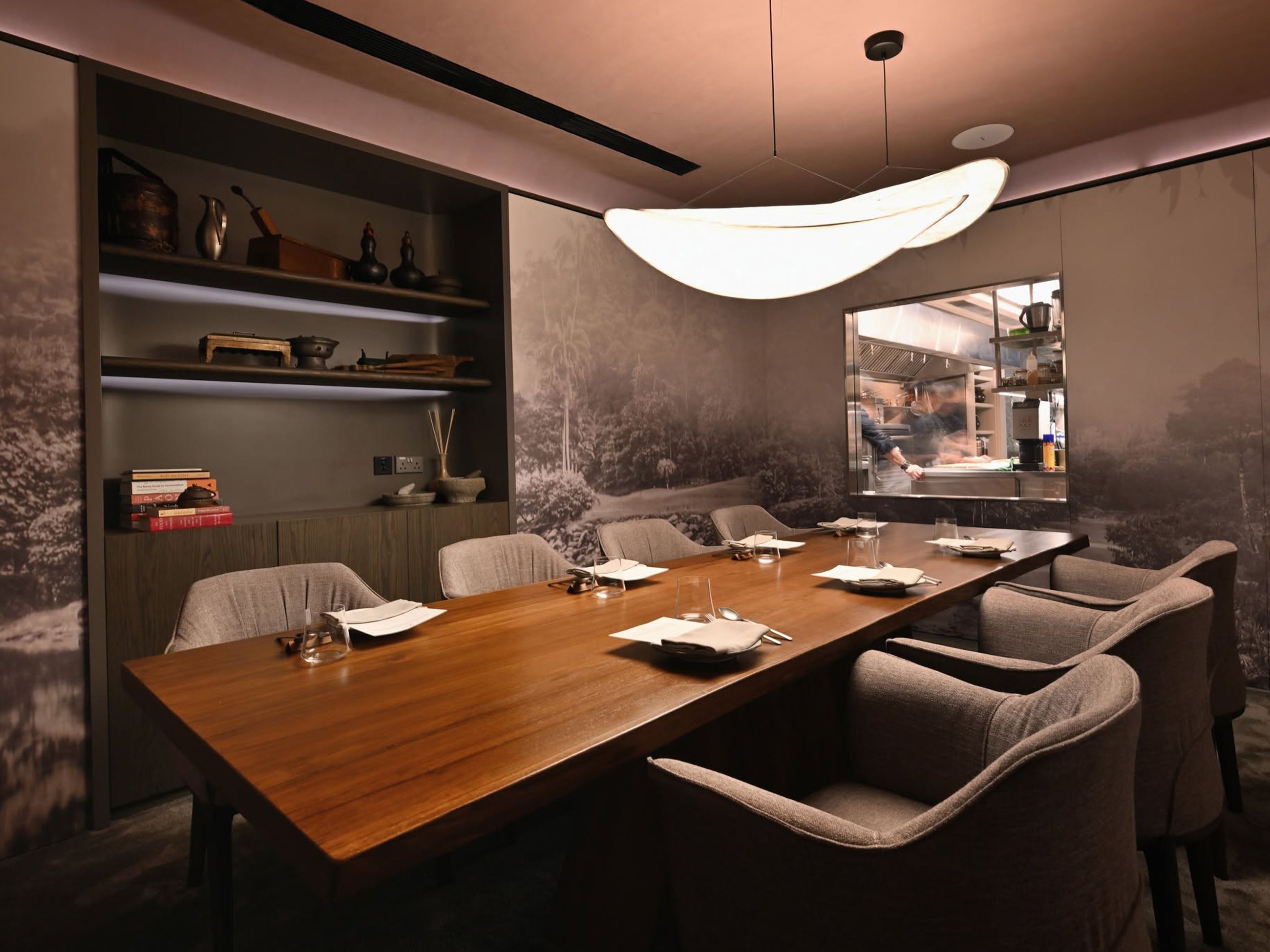 intimate dining at Fiz, Singapore